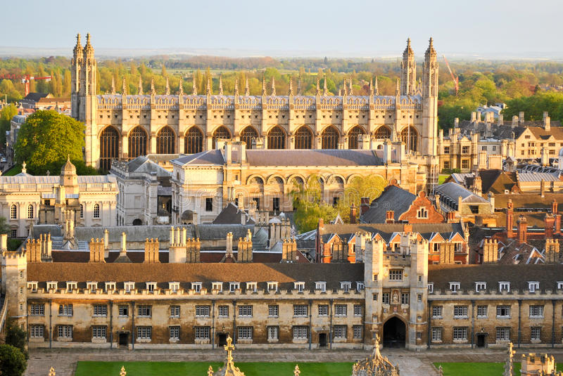 Vista aérea de las universidades de Cambridge